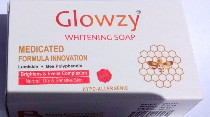 GLOWZY WHITENING SOAP